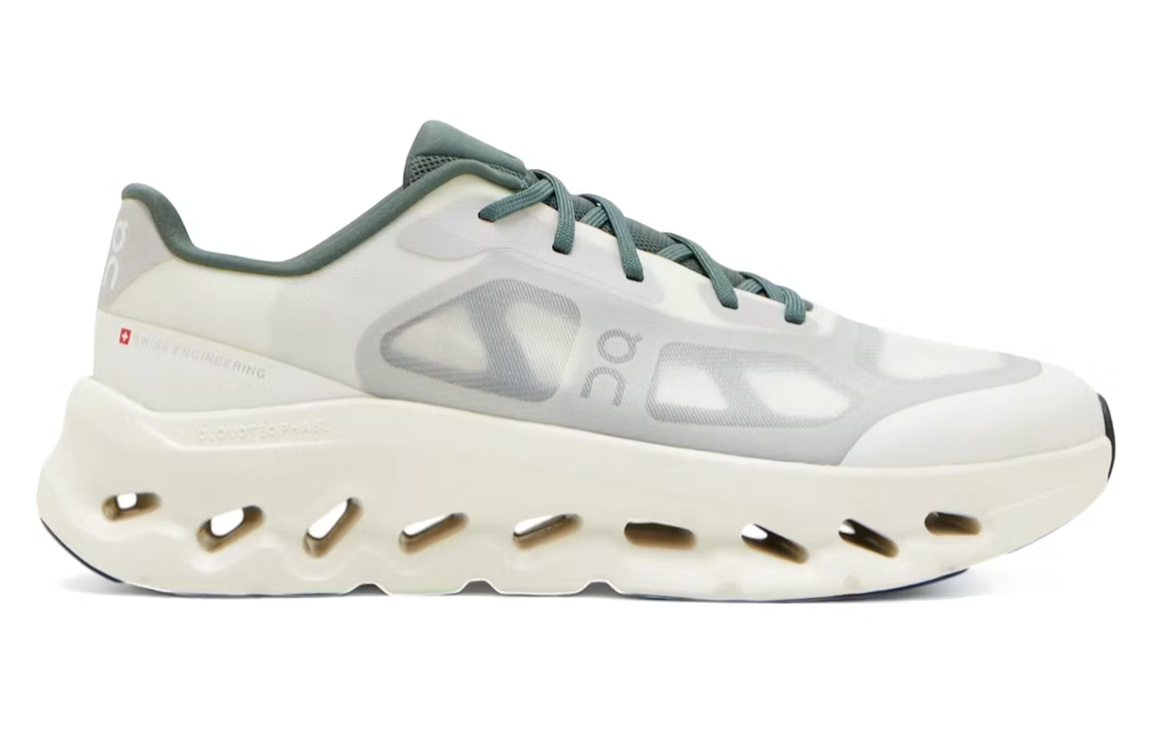 On Cloudtilt Remix Baskets pour Homme