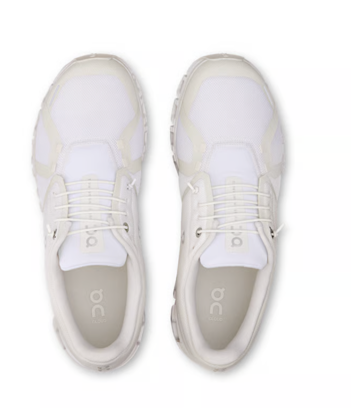 Baskets On Cloud 6 "Triple White"