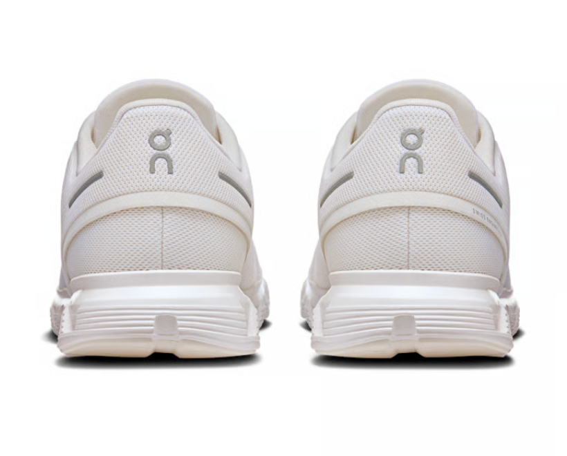 Baskets On Cloud 6 "Triple White"