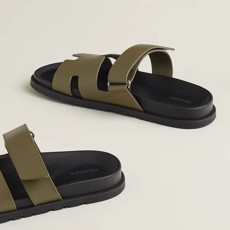 Hermès Chypre Sandales en Cuir de Chèvre Olive