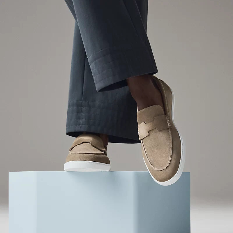 Hermès Job Mocassins en Veau Velours Étoupe