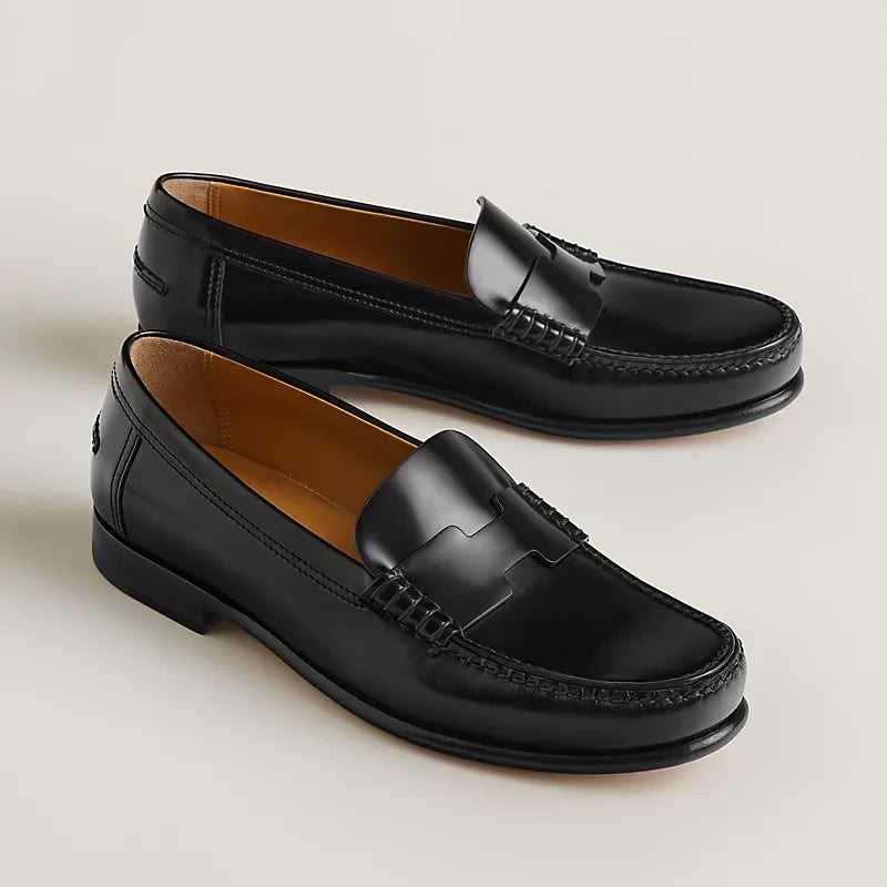 Hermès Kennedy Mocassins en Veau Glacé Noir Brillant