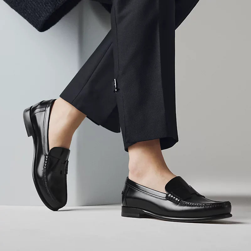 Hermès Kennedy Mocassins en Veau Glacé Noir Brillant