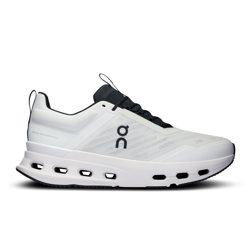 On Cloudnova X "White & Black" – vue principale