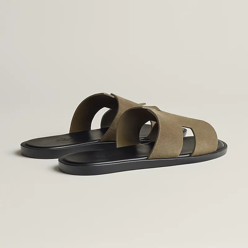 Hermès Izmir Sandales en Chèvre Velours Vert Toundra